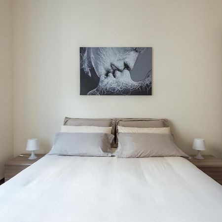 Anna'S Luxury Apartment Палермо Екстериор снимка